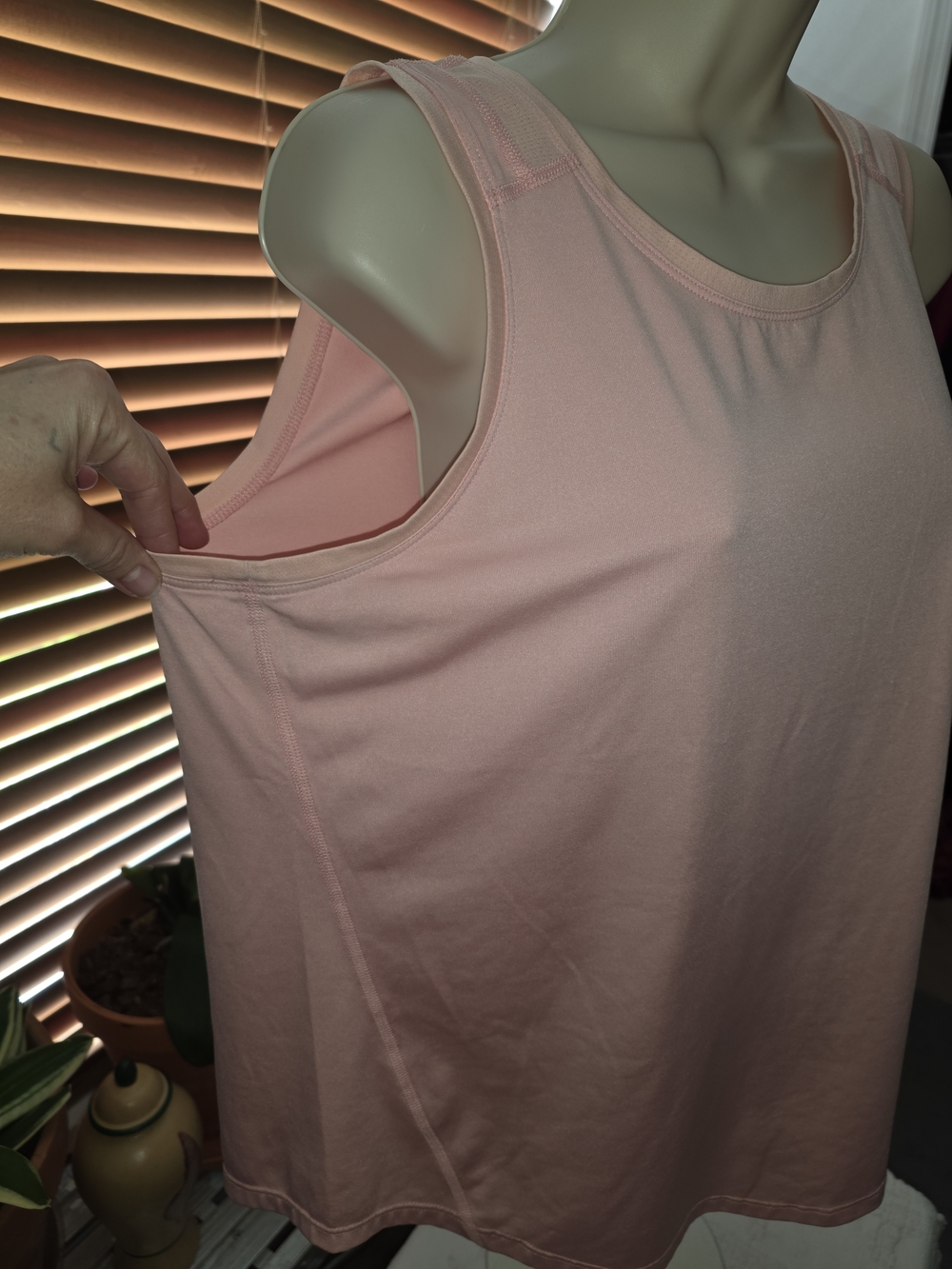 tek gear Sleeveless Athletic Top